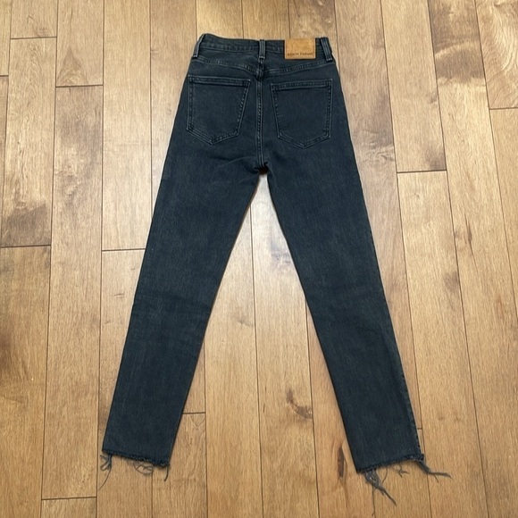 Denim Forum Aritzia the Yoko high rise slim black eyeliner washed out black 24 - Picture 9 of 10